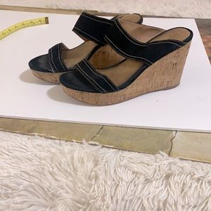 Women’s shoes